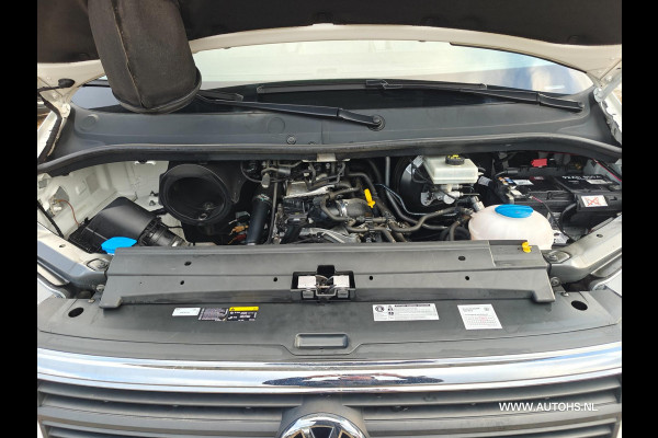 Volkswagen Crafter 35 2.0 TDI L3H3 EL Highline , Euro 6 , 1e Eig. 3000 KG trekkracht , mooie bus , cruise , camera.