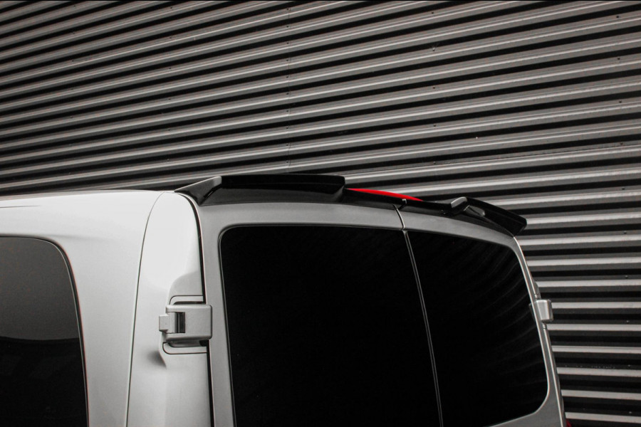 Mercedes-Benz Vito 136PK LANG JB- EDITION FULL BLACK / AMG / SPOILER / VERLAGINGSVEREN / NAVIGATIE / SIDE- BARS / FULL / NAVIGATIE