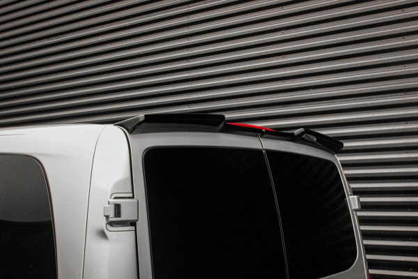 Mercedes-Benz Vito 136PK LANG JB- EDITION FULL BLACK / AMG / SPOILER / VERLAGINGSVEREN / NAVIGATIE / SIDE- BARS / FULL / NAVIGATIE