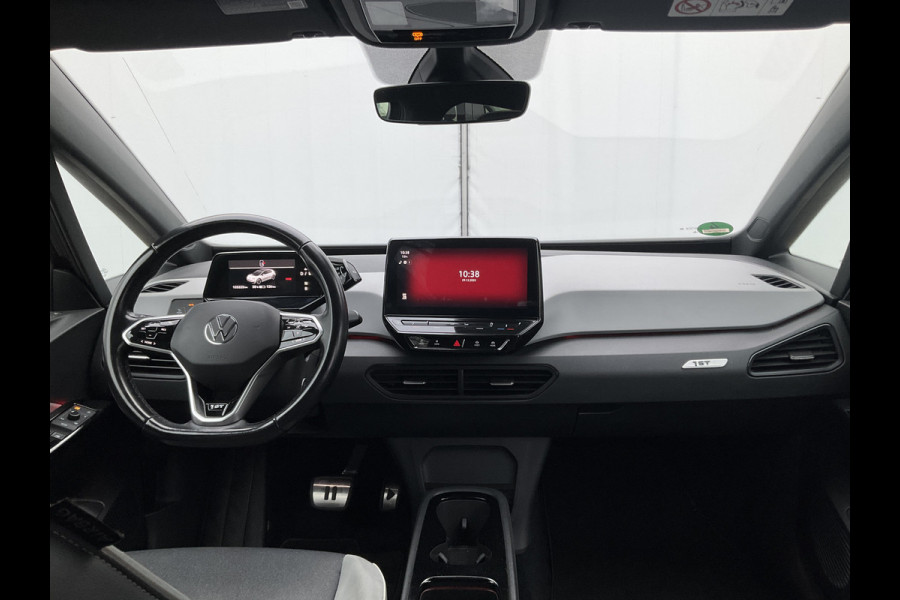 Volkswagen ID.3 First Plus 58 kWh SOH 91% Adap.Cruise Stoel/Stuurverw Carplay 100% Elektrisch NL-Auto!