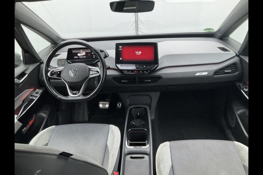 Volkswagen ID.3 First Plus 58 kWh SOH 91% Adap.Cruise Stoel/Stuurverw Carplay 100% Elektrisch NL-Auto!