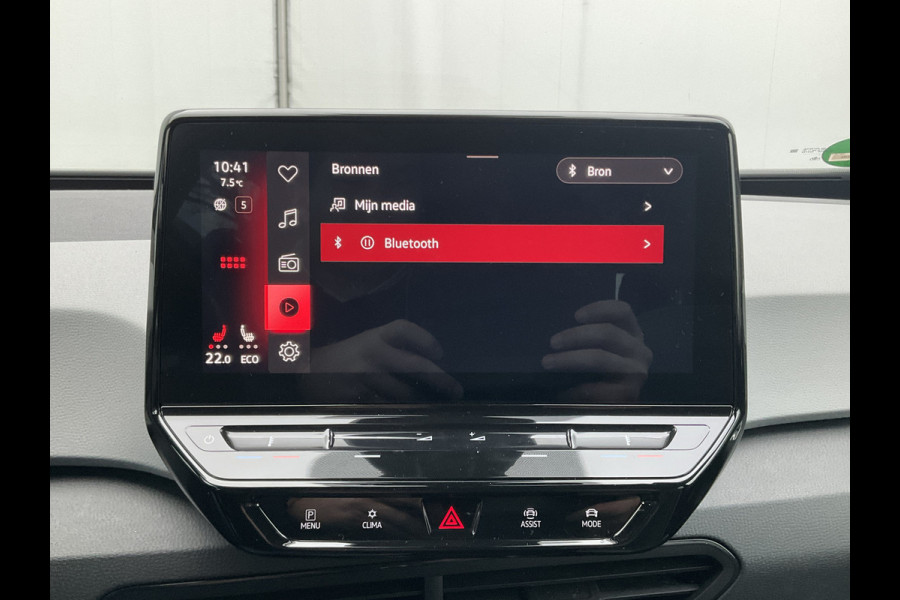 Volkswagen ID.3 First Plus 58 kWh SOH 91% Adap.Cruise Stoel/Stuurverw Carplay 100% Elektrisch NL-Auto!