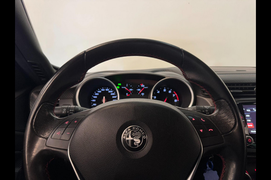 Alfa Romeo Giulietta 1.4 Turbo Super Sport / Veloce / Stoelverwarming / Bose