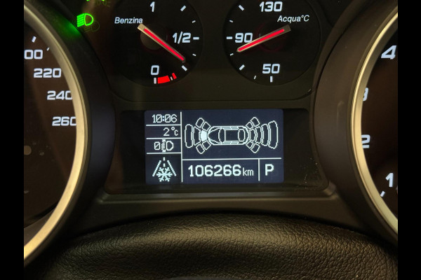 Alfa Romeo Giulietta 1.4 Turbo Super Sport / Veloce / Stoelverwarming / Bose