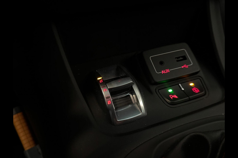 Alfa Romeo Giulietta 1.4 Turbo Super Sport / Veloce / Stoelverwarming / Bose