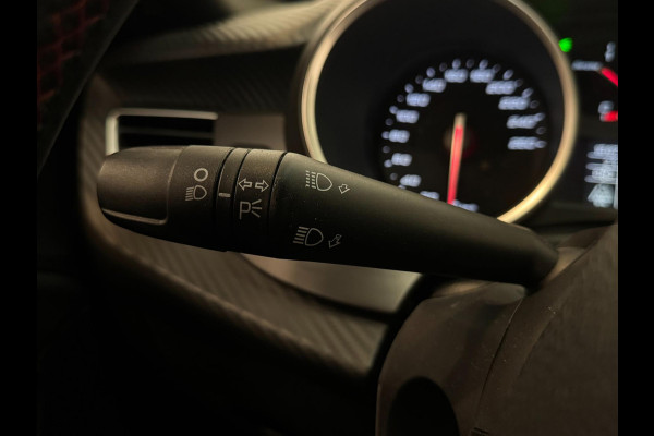 Alfa Romeo Giulietta 1.4 Turbo Super Sport / Veloce / Stoelverwarming / Bose