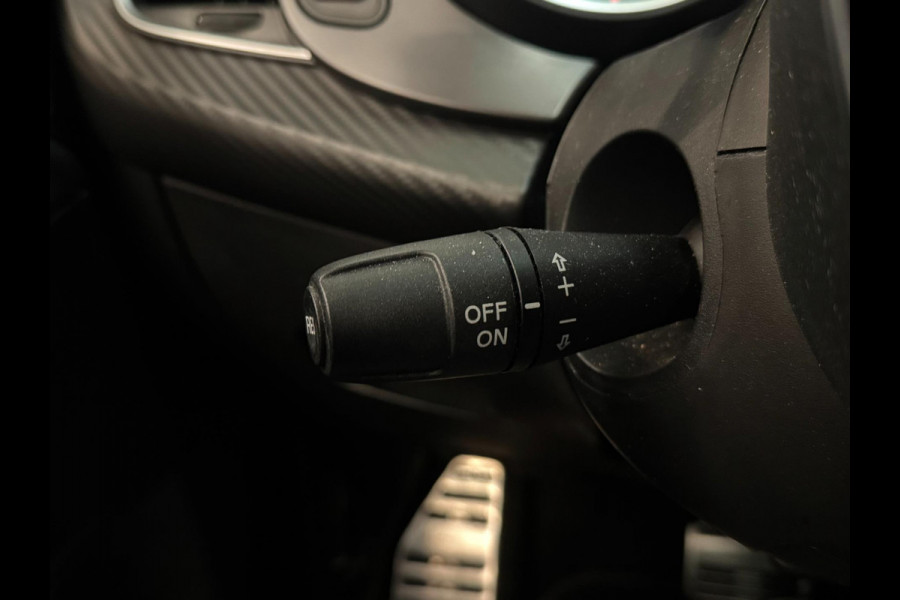 Alfa Romeo Giulietta 1.4 Turbo Super Sport / Veloce / Stoelverwarming / Bose