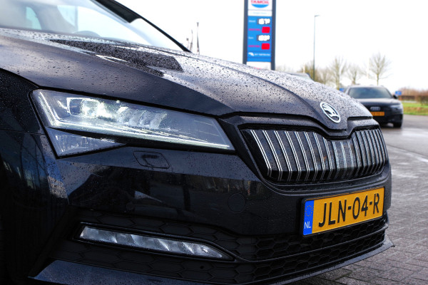 Škoda Superb Combi 1.4 TSI iV 218 PK Sportline BNS PHEV, 4 x Stoelverwarming, 360 Camera, DCC,