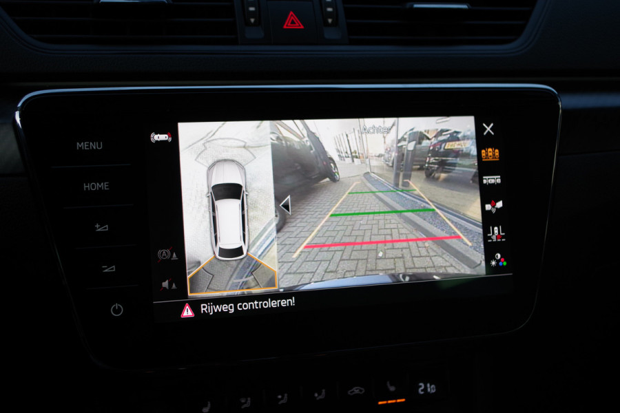 Škoda Superb Combi 1.4 TSI iV 218 PK Sportline BNS PHEV, 4 x Stoelverwarming, 360 Camera, DCC,