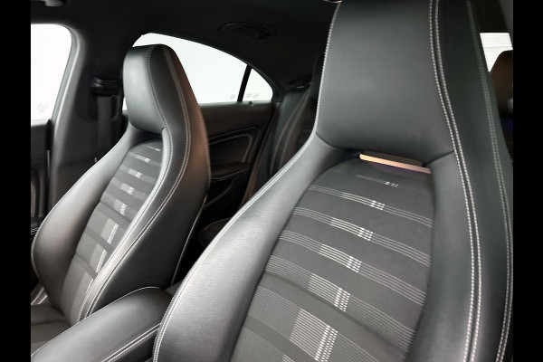 Mercedes-Benz CLA-Klasse 200 Prestige AMG-Styling (Goed OnderH, Navi, Camera, PDC V+A, StoelV, Cruise Con, Etc)