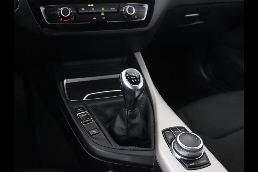 BMW 1-serie 116d | Navigatie | Parkeerhulp | Airco | Cruise control | Bluetooth | Keyless Start