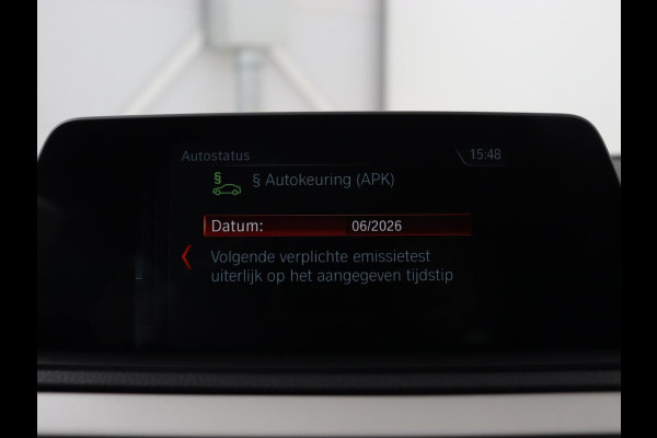 BMW 1-serie 116d | Navigatie | Parkeerhulp | Airco | Cruise control | Bluetooth | Keyless Start