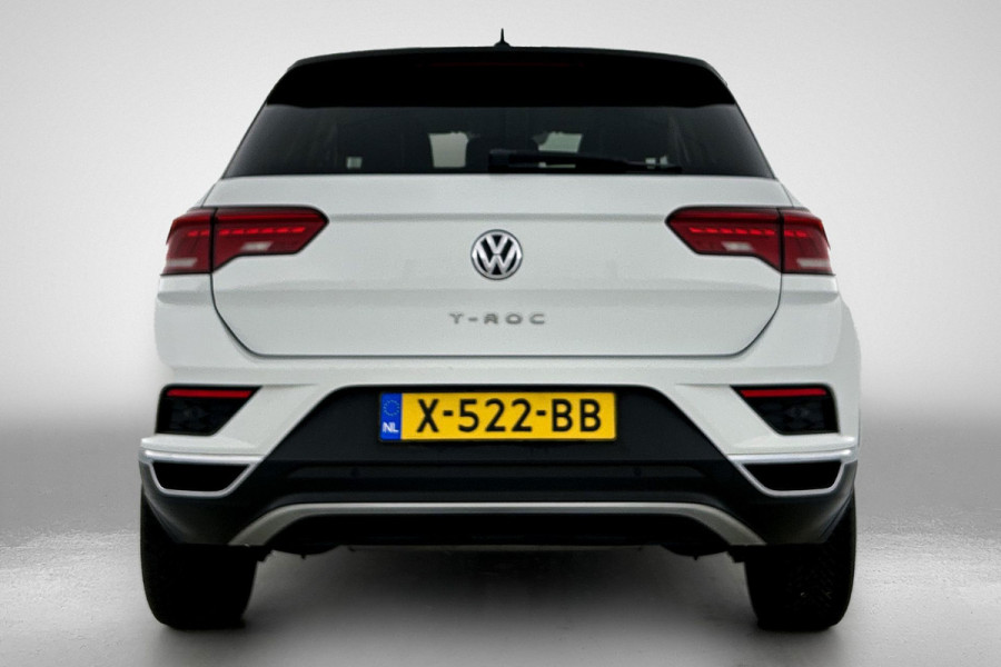 Volkswagen T-Roc 1.5 TSI Sport(Goed OnderH, Navi, StoelV, Camera, PDC V+A, Addapt Cruise, Etc)