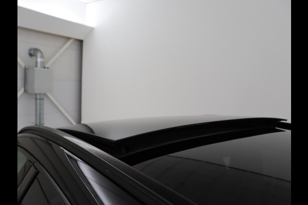 Mercedes-Benz GLA AMG 45 4MATIC Premium | Panoramadak | Leder | AMG Dynamic Plus | Carplay | Harman/Kardon | Memory | Stoelverwarming | Sportuitlaat | Camera | Keyless