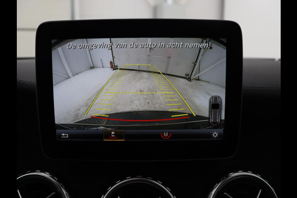 Mercedes-Benz GLA AMG 45 4MATIC Premium | Panoramadak | Leder | AMG Dynamic Plus | Carplay | Harman/Kardon | Memory | Stoelverwarming | Sportuitlaat | Camera | Keyless