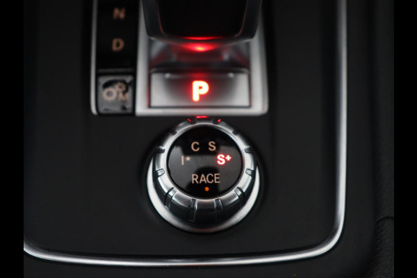 Mercedes-Benz GLA AMG 45 4MATIC Premium | Panoramadak | Leder | AMG Dynamic Plus | Carplay | Harman/Kardon | Memory | Stoelverwarming | Sportuitlaat | Camera | Keyless