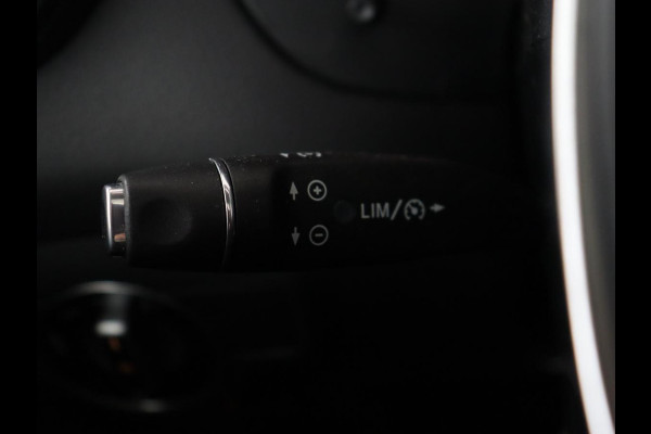 Mercedes-Benz GLA AMG 45 4MATIC Premium | Panoramadak | Leder | AMG Dynamic Plus | Carplay | Harman/Kardon | Memory | Stoelverwarming | Sportuitlaat | Camera | Keyless