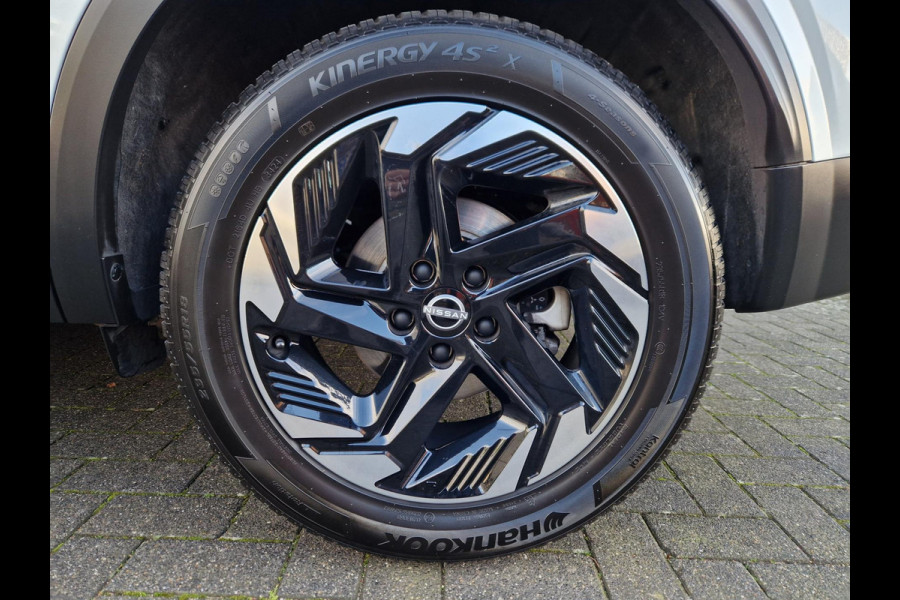 Nissan QASHQAI 1.3 MHEV Xtronic 158PK BiTone /Pano /Led /360cam