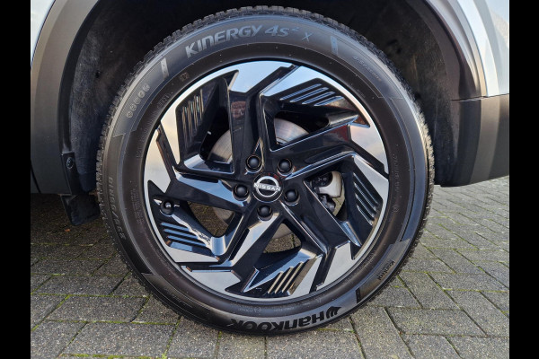 Nissan QASHQAI 1.3 MHEV Xtronic 158PK BiTone /Pano /Led /360cam