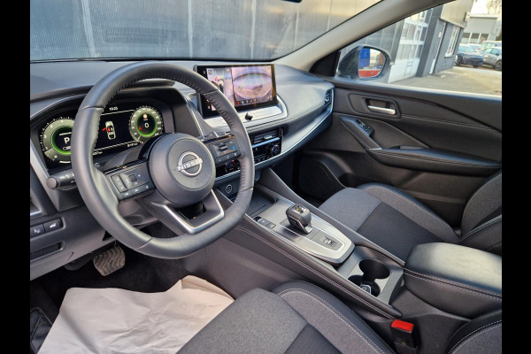 Nissan QASHQAI 1.3 MHEV Xtronic 158PK BiTone /Pano /Led /360cam
