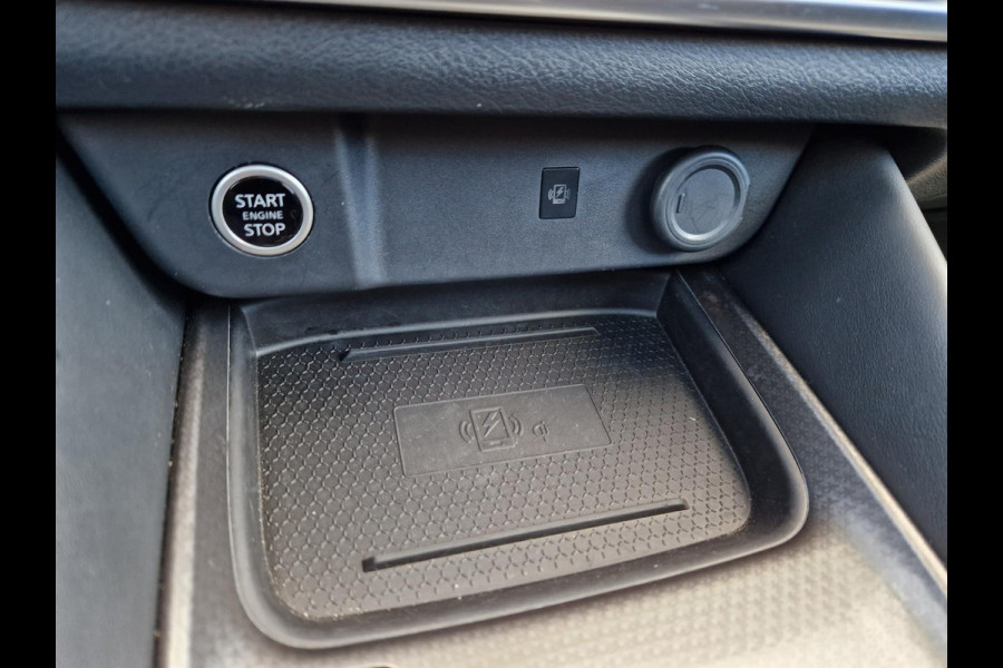 Nissan QASHQAI 1.3 MHEV Xtronic 158PK BiTone /Pano /Led /360cam