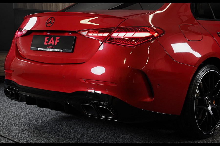 Mercedes-Benz C-Klasse 300 e AMG 63 Look / Burmester / Head Up / 360 Camera / Acc / Elek Stoelen / Full Leder / Open Pano / 20 Inc