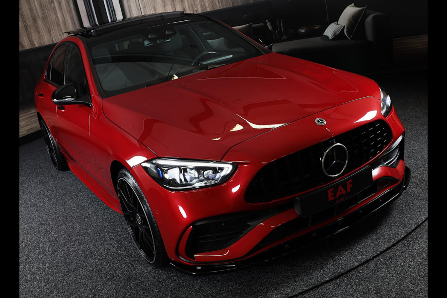 Mercedes-Benz C-Klasse 300 e AMG 63 Look / Burmester / Head Up / 360 Camera / Acc / Elek Stoelen / Full Leder / Open Pano / 20 Inc