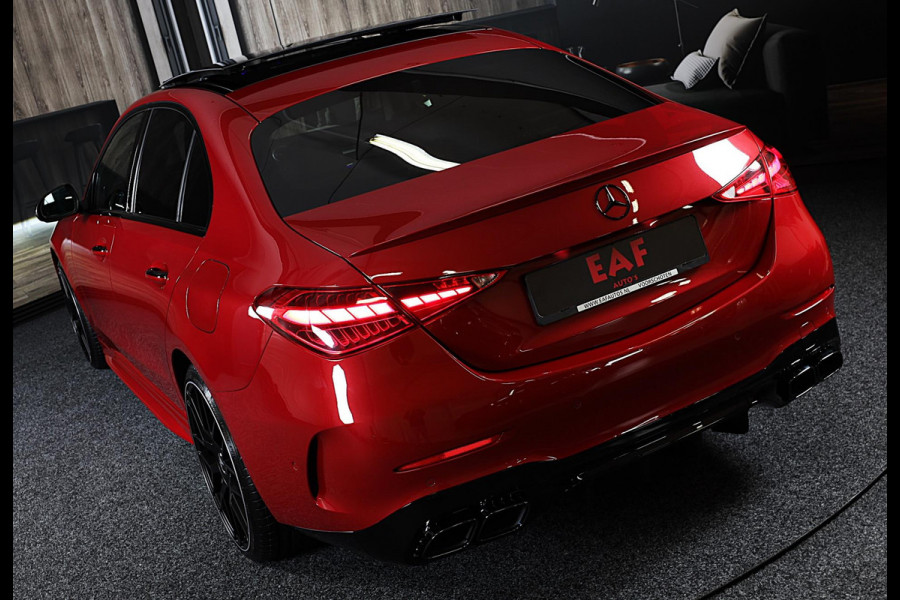 Mercedes-Benz C-Klasse 300 e AMG 63 Look / Burmester / Head Up / 360 Camera / Acc / Elek Stoelen / Full Leder / Open Pano / 20 Inc
