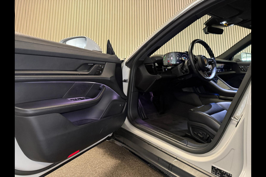 Porsche Taycan Cross Turismo 4 93 kWh-PANORAMA-OFF ROAD DESIGN-STOELEN 18 VOUDIG-BIJRIJDER DISPLAY