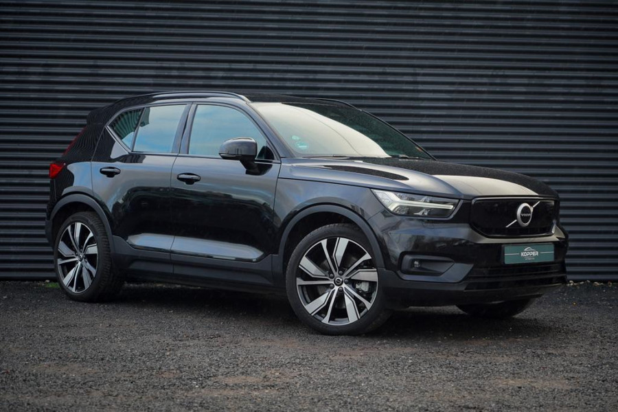Volvo XC40 Recharge P8 AWD R-Design / Pano / Trehkaak / 19'' / Incl BTW
