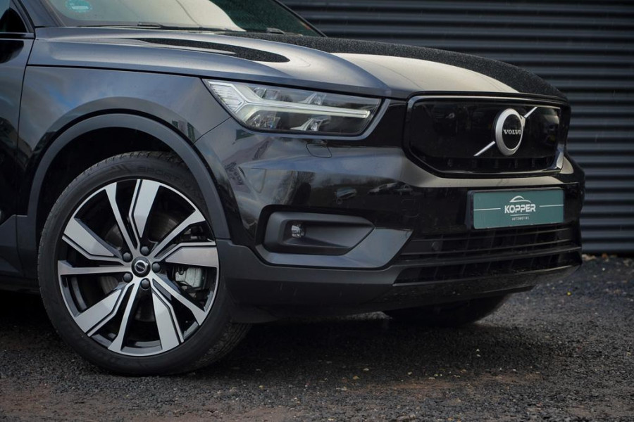 Volvo XC40 Recharge P8 AWD R-Design / Pano / Trehkaak / 19'' / Incl BTW