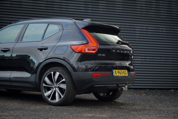 Volvo XC40 Recharge P8 AWD R-Design / Pano / Trehkaak / 19'' / Incl BTW