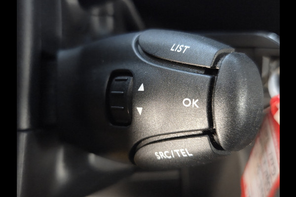 Opel Vivaro Electric L3 50 kWh Lange uitvoering XL Airco Cruise control Sidebar's & Rear bar