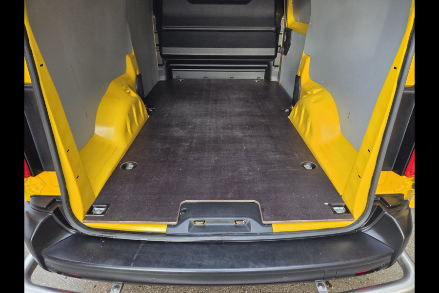 Opel Vivaro Electric L3 50 kWh Lange uitvoering XL Airco Cruise control Sidebar's & Rear bar