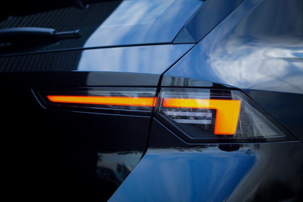 Opel Astra 1.2 GS Line / Aut / Carplay / 18'' / Virtual Display