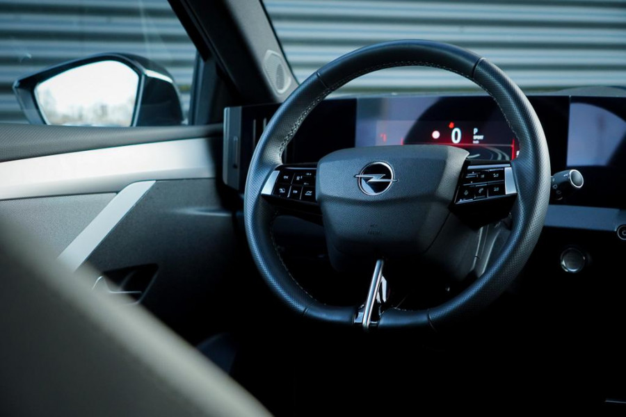 Opel Astra 1.2 GS Line / Aut / Carplay / 18'' / Virtual Display