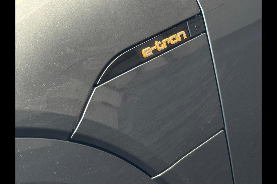 Audi e-tron 55 quattro S edition 95 kWh,2 X S-LINE, panoramadak, camera, vol opties, 25000 km, 1 e eigenaar, NL auto met nap