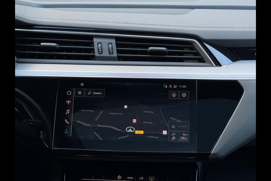 Audi e-tron 55 quattro S edition 95 kWh,2 X S-LINE, panoramadak, camera, vol opties, 25000 km, 1 e eigenaar, NL auto met nap