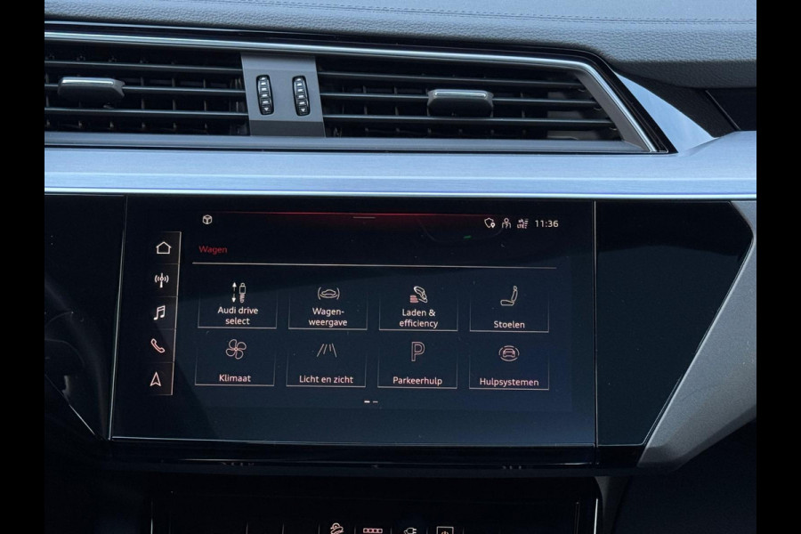Audi e-tron 55 quattro S edition 95 kWh,2 X S-LINE, panoramadak, camera, vol opties, 25000 km, 1 e eigenaar, NL auto met nap