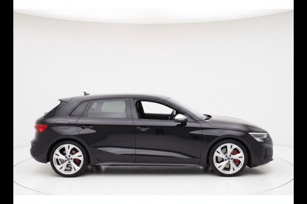 Audi S3 Sportback 2.0 TFSI S3 QUATTRO 310PK S-TRONIC S3-SPORT CAMERA/LEDER/CARPLAY FABRIEKS GARANTIE