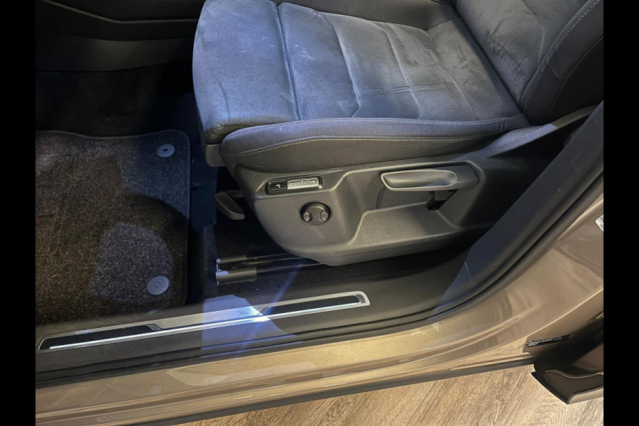 Volkswagen Tiguan 1.4 TSI ACT Comfortline Business|PANO|NAP|INRUIL MOGELIJK|