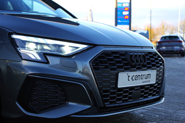 Audi A3 Sportback 40 TFSI e 204 PK S-Line Edition, Panoramadak, Sportstoelen, Camera, Adap. Cruise Control