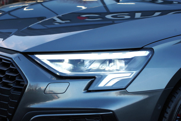Audi A3 Sportback 40 TFSI e 204 PK S-Line Edition, Panoramadak, Sportstoelen, Camera, Adap. Cruise Control
