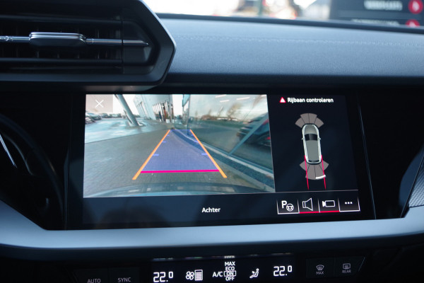 Audi A3 Sportback 40 TFSI e 204 PK S-Line Edition, Panoramadak, Sportstoelen, Camera, Adap. Cruise Control