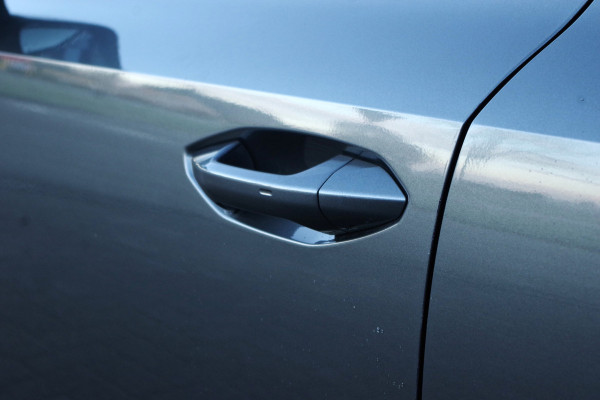 Audi A3 Sportback 40 TFSI e 204 PK S-Line Edition, Panoramadak, Sportstoelen, Camera, Adap. Cruise Control