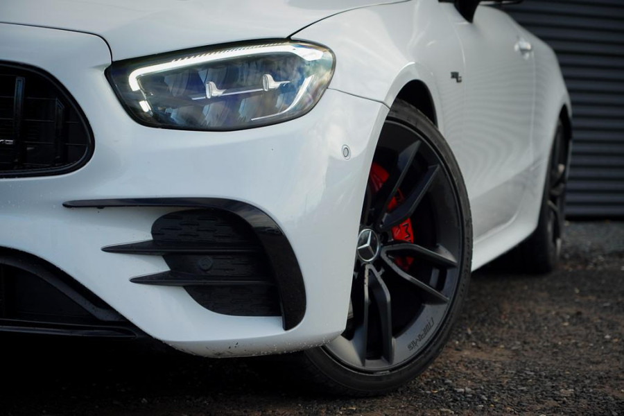 Mercedes-Benz E-Klasse Cabrio 300 AMG Line / 53 AMG Uitgevoerd / Carbon / Stoelverwarming