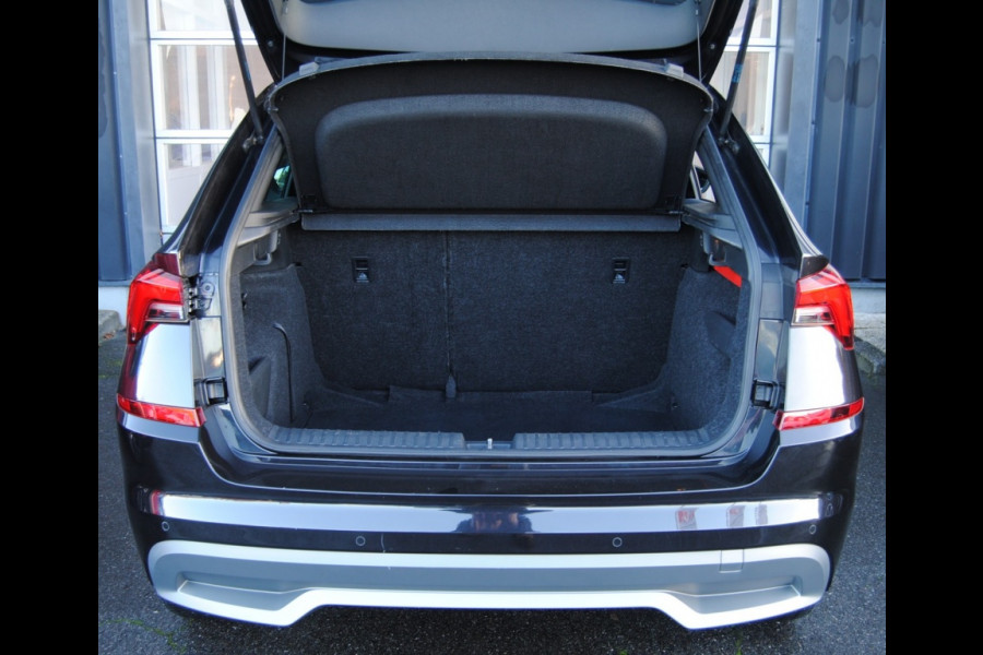 Škoda Kamiq 1.0 TSI Sport bns || Stoelverwarming || Geen afleverkosten!