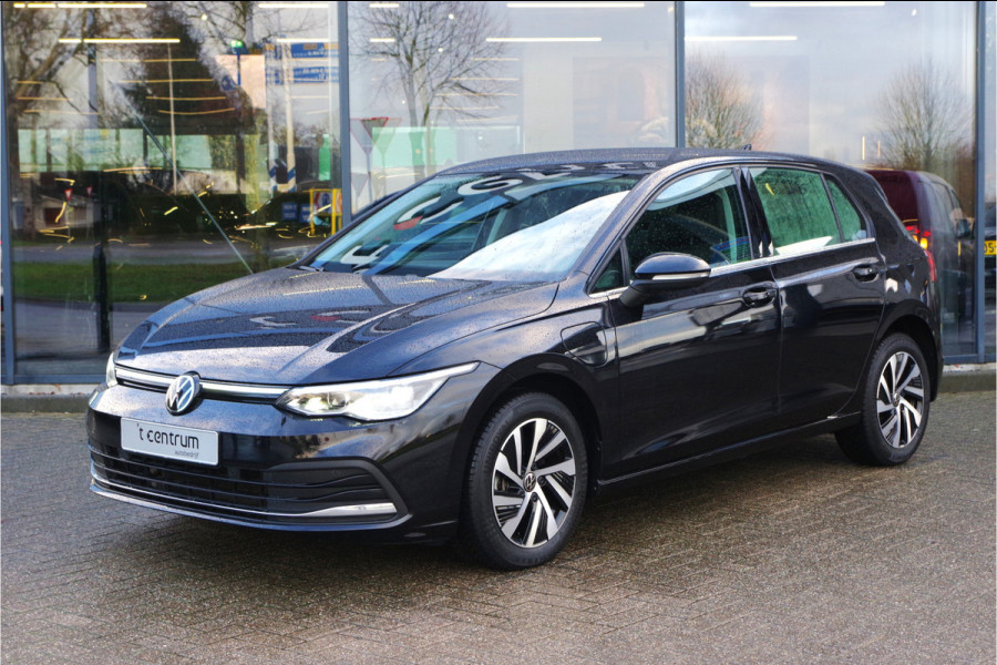 Volkswagen Golf 1.4 eHybrid 204 PK Style PHEV, Adap. Cruise Control, Camera, Carplay