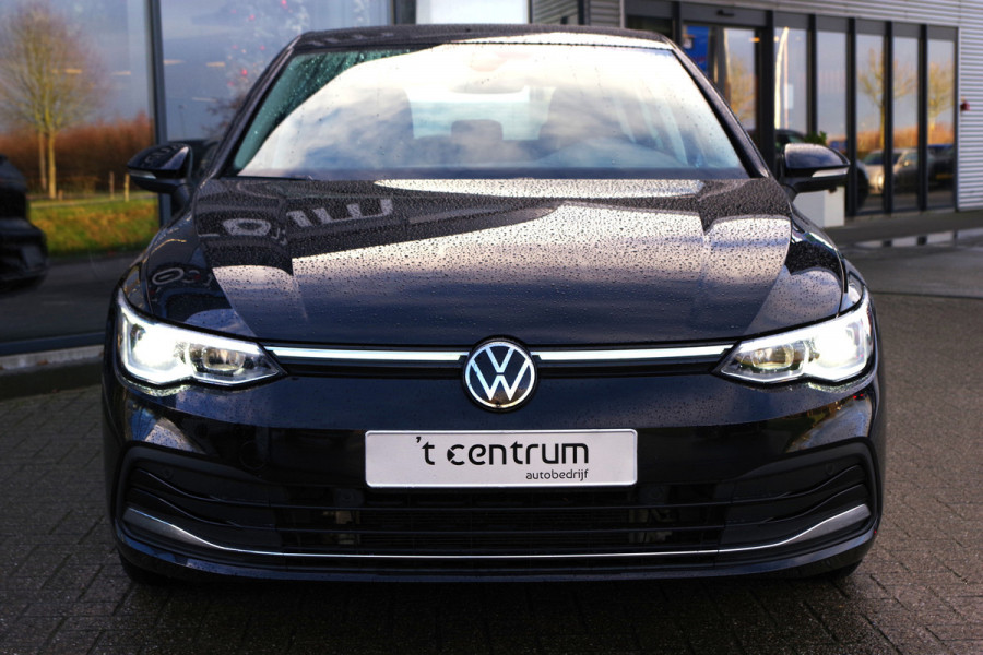 Volkswagen Golf 1.4 eHybrid 204 PK Style PHEV, Adap. Cruise Control, Camera, Carplay