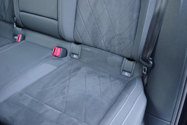 Volkswagen Golf 1.4 eHybrid 204 PK Style PHEV, Adap. Cruise Control, Camera, Carplay